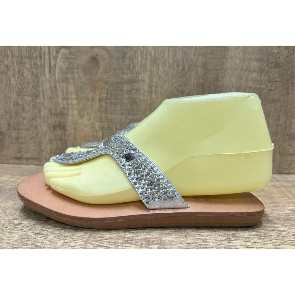 Yellow Box women size 6 silver leather thong flip flops sandals with jewels - Picture 7 of 13